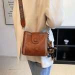 Vintage Crossbody Leather Bag 'Helena'™  | Snygg axelväska med justerbar bredare axelrem