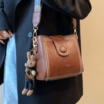 Vintage Crossbody Leather Bag 'Helena'™  | Snygg axelväska med justerbar bredare axelrem