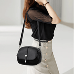 Crossbody Leather Lightweight Bag 'Aurora'™ | Stilren axelremsväska
